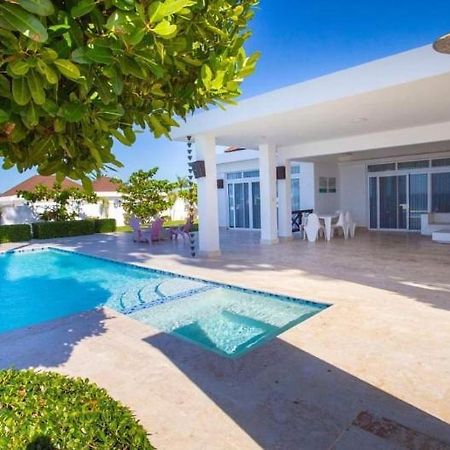 Luxe House Bed & Breakfast ซานโตโดมิงโก ภายนอก รูปภาพ